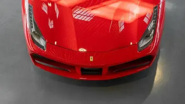Gebraucht Ferrari 488 670 PS (492 kW) 2016 Rot Cabrio
