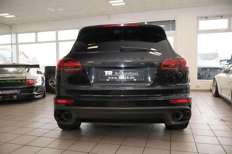 Gebraucht Porsche Cayenne S 385 PS (283 kW) 2015 Tiefschwarz SUV