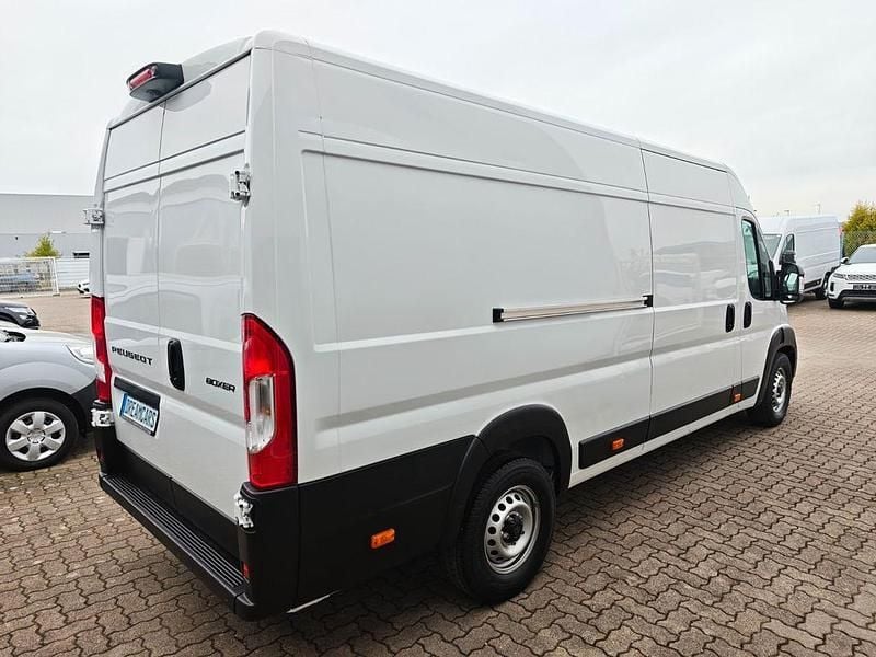 Gebraucht Peugeot Boxer 140 PS (102 kW) 2024 Weiß Van