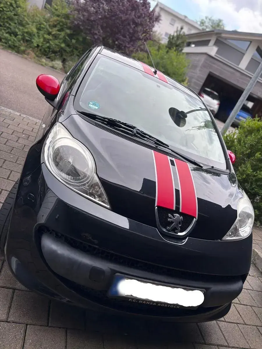 Gebraucht Peugeot 107 68 PS (50 kW) 2007 Schwarz Kleinwagen
