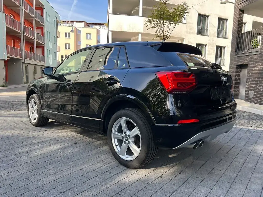 Używany Audi Q2 Sport 150 KM (110 kW) 2017 Czarny SUV