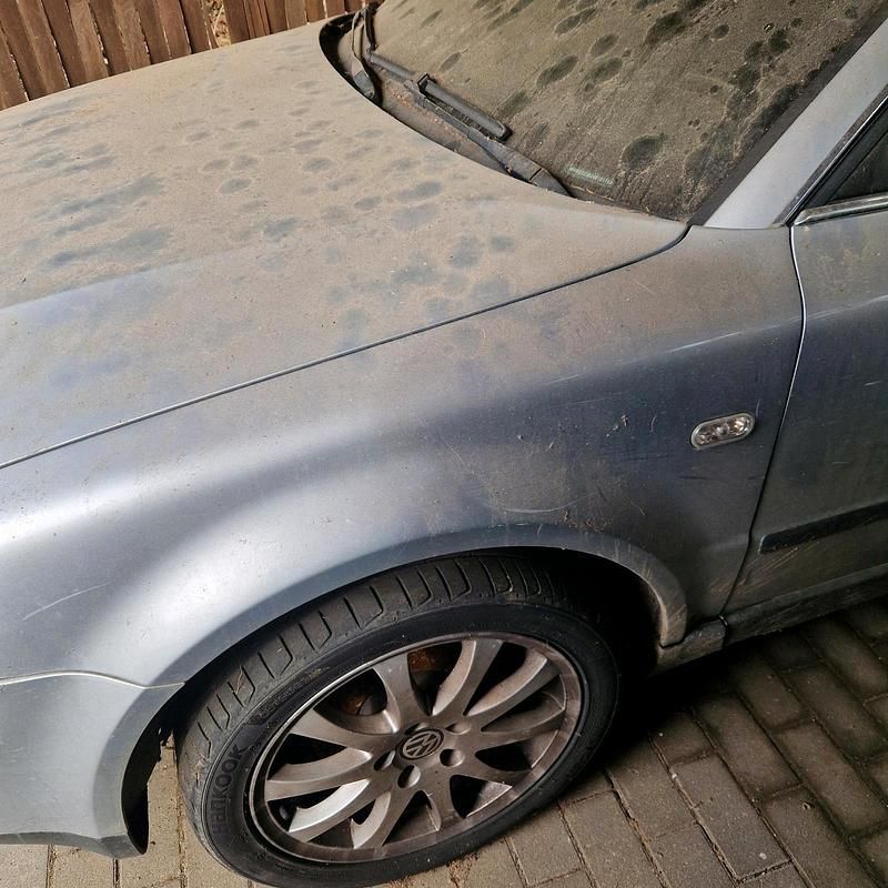 Gebraucht VW Passat 131 PS (96 kW) 2002 Grau Kombi