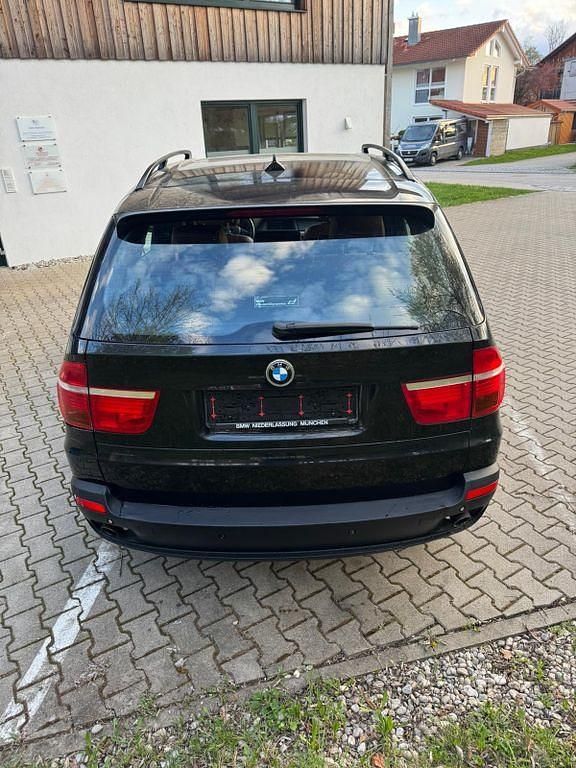 Gebraucht BMW X5 Sport Line 235 PS (172 kW) 2009 Schwarz SUV