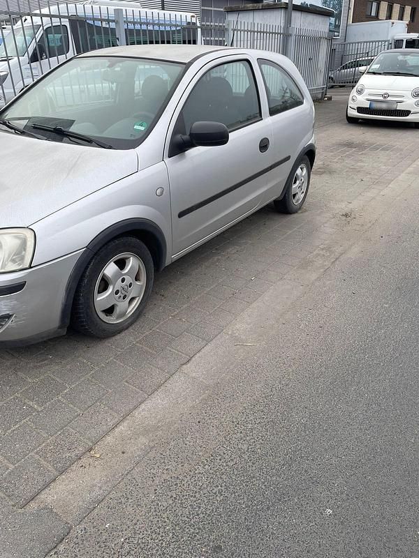 Gebraucht Opel Corsa 60 PS (44 kW) 2003 Silber Kleinwagen