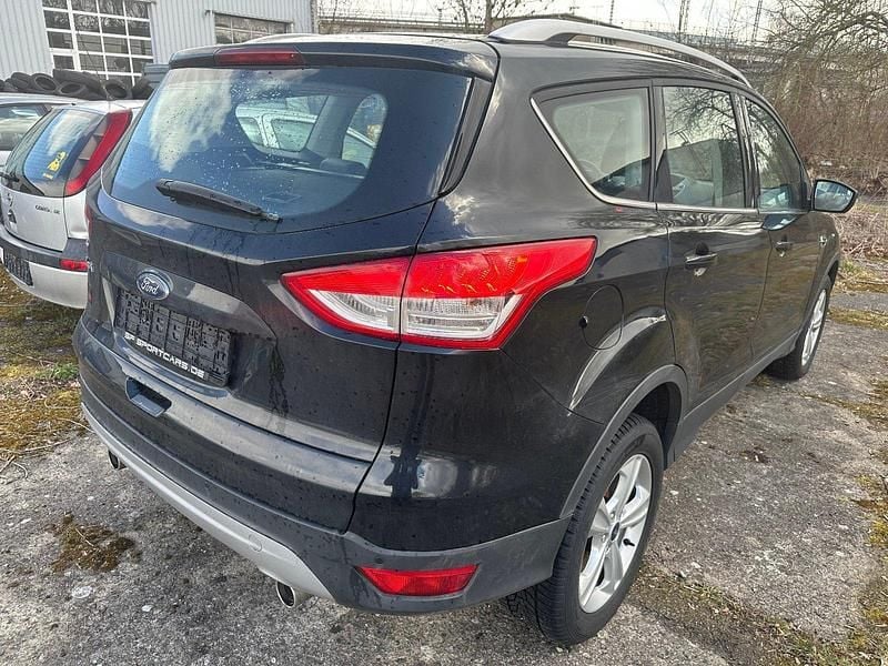 Gebraucht Ford Kuga 163 PS (119 kW) 2013 Schwarz SUV
