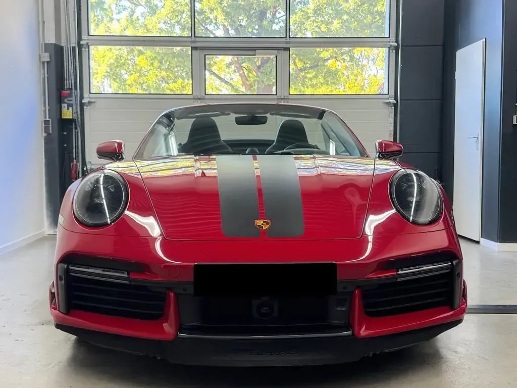 Gebraucht Porsche 992 650 PS (478 kW) 2021 Rot Cabrio