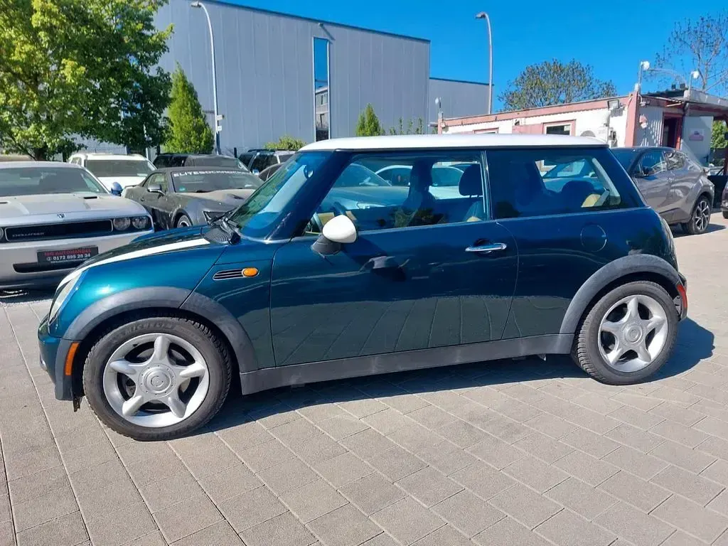 Usado Mini Cooper 116 HP (85 kW) 2002 Verde Citadino