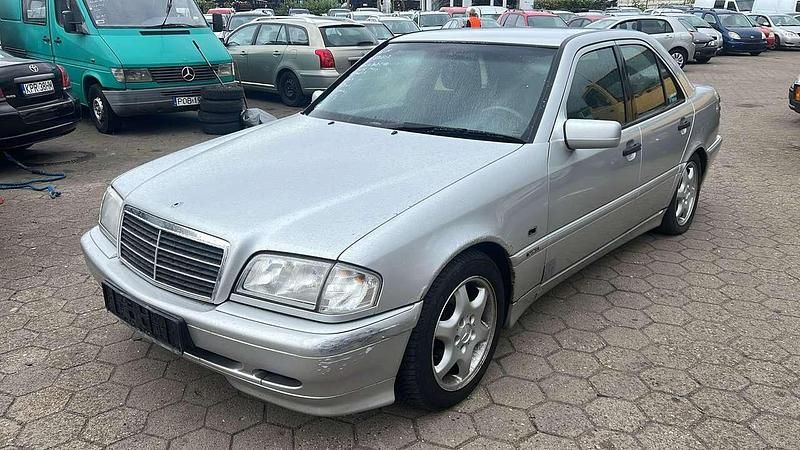 Other Gebraucht 1999 Mercedes C180 Limousine | 3.000 € (Fairer Preis) - Bild 1/4