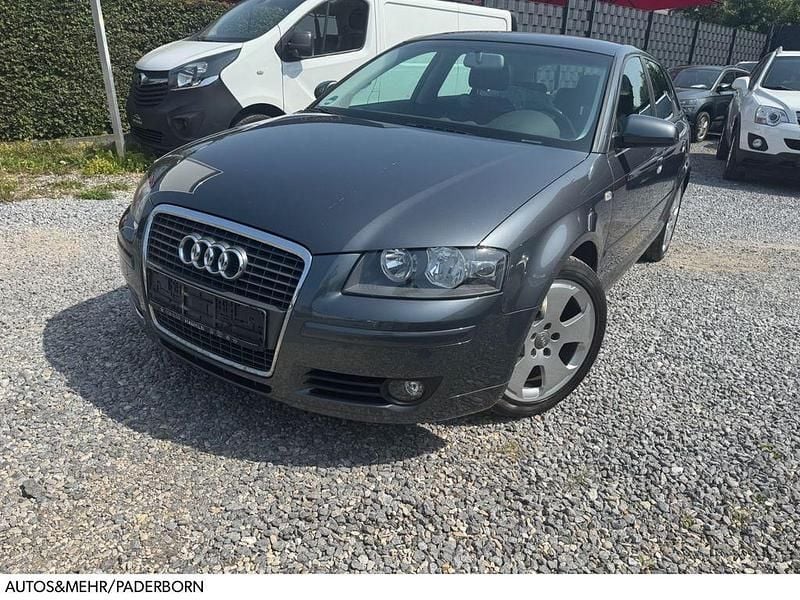 Grau Gebraucht 2008 Audi A3 Sportback Ambition Limousine | 3.599 € (Fairer Preis) - Bild 1/4