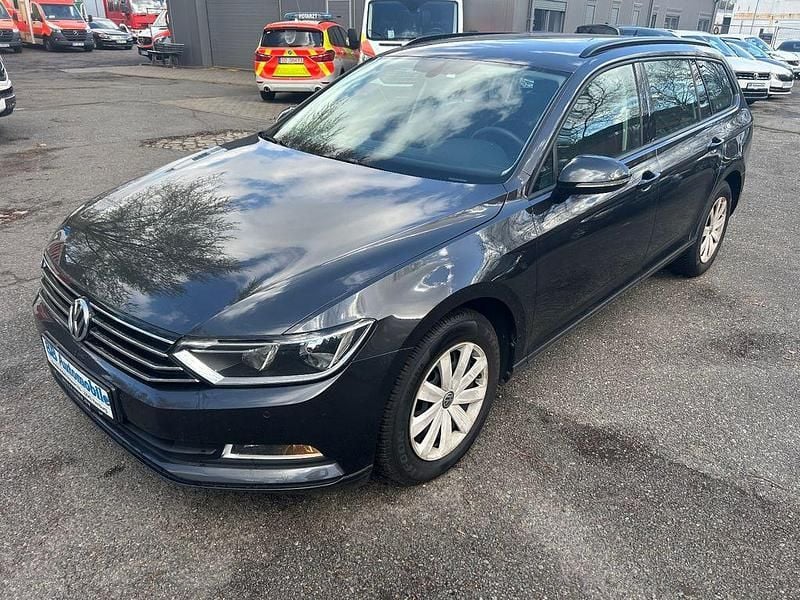 Second-hand VW Passat 150 CP (110 kW) 2019 Gri Break