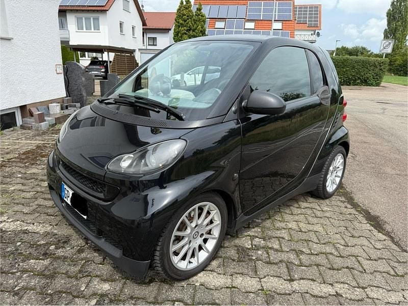 Schwarz Gebraucht 2008 Smart ForTwo Coupé Kleinwagen | 2.200 € (Fairer Preis) - Bild 1/4
