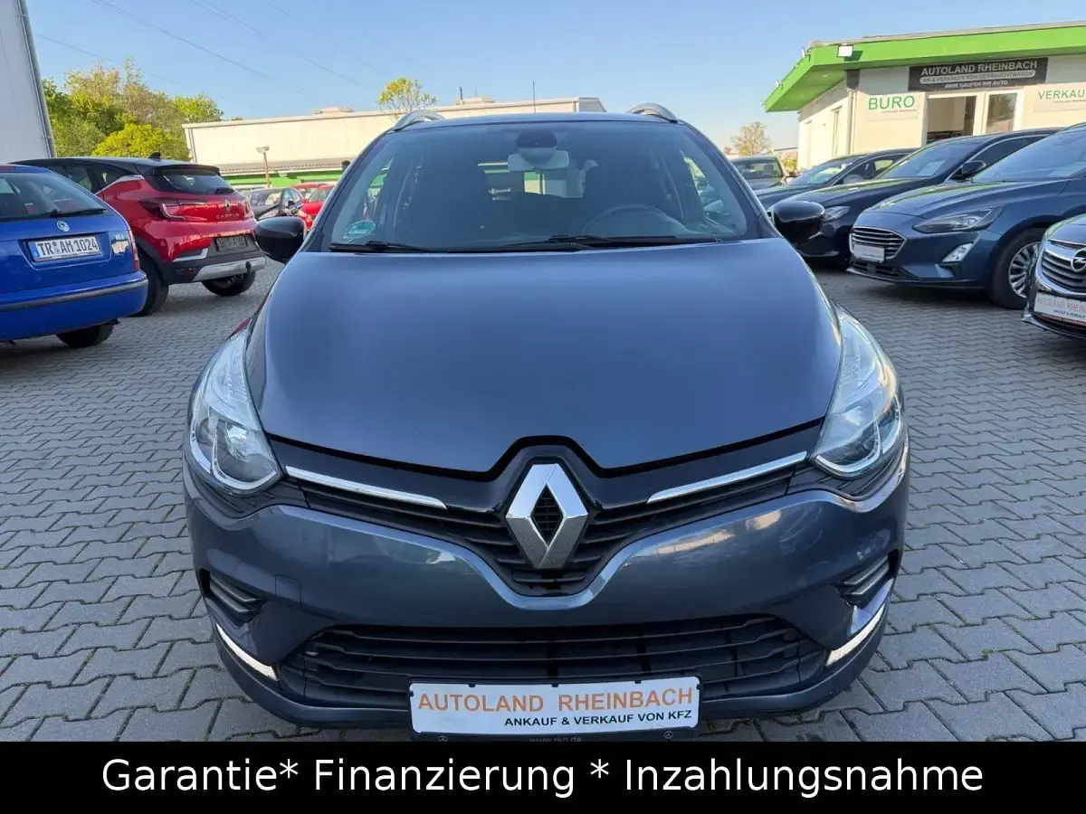 Gebraucht Renault Clio GrandTour LIMITED 90 PS (66 kW) 2017 Grau Kombi