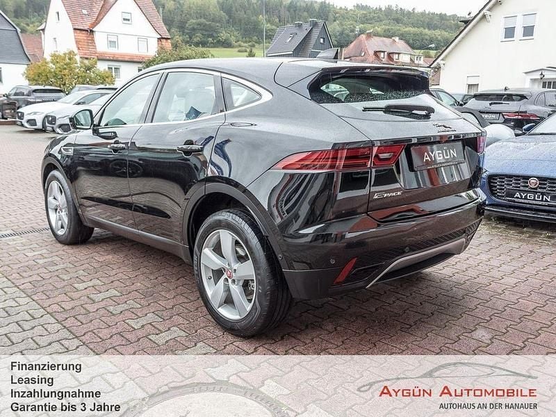 Gebraucht Jaguar E-Pace S 163 PS (119 kW) 2021 Schwarz SUV