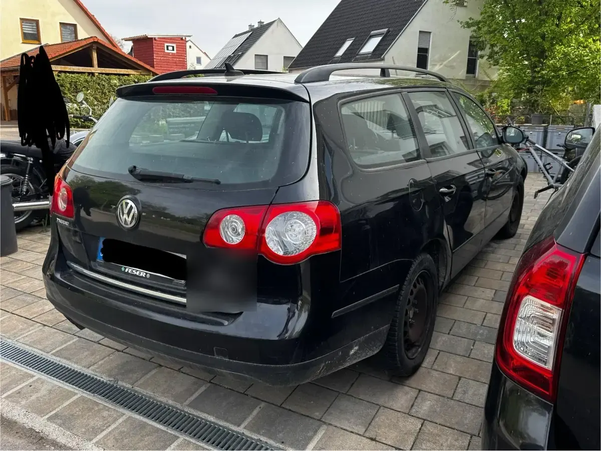 Usata VW Passat 140 CV (102 kW) 2009 Nero Station wagon