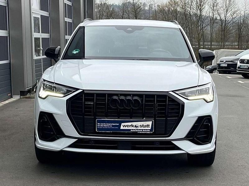 Gebraucht Audi Q3 S-Line 190 PS (139 kW) 2024 Gletscherweiß metallic SUV