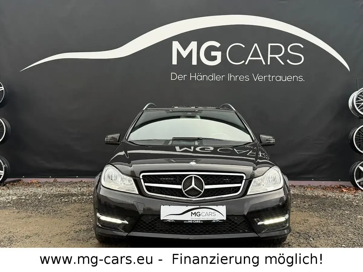 Gebraucht Mercedes C200 AMG line 184 PS (135 kW) 2012 Schwarz Kombi
