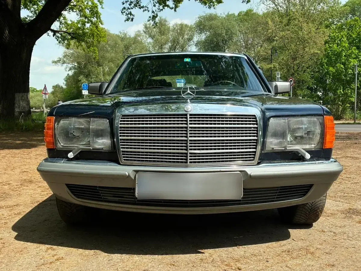 Gebraucht Mercedes 500 231 PS (169 kW) 1984 Blau Limousine