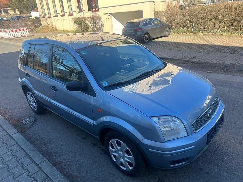 Gebraucht Ford Fusion 101 PS (74 kW) 2005 Blau Kleinwagen
