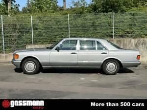 Gebraucht Mercedes 300 179 PS (131 kW) 1989 Silber Limousine