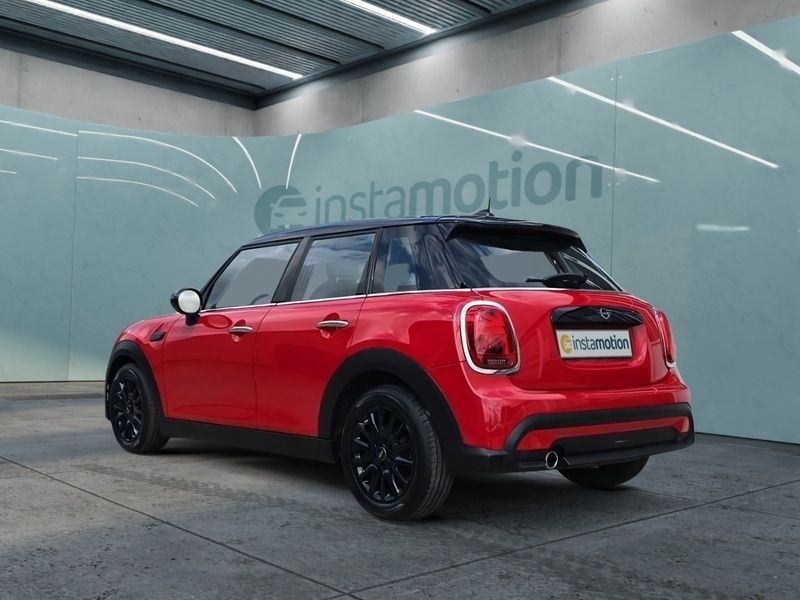 Gebraucht Mini Cooper Classic 136 PS (100 kW) 2021 Rot Kleinwagen