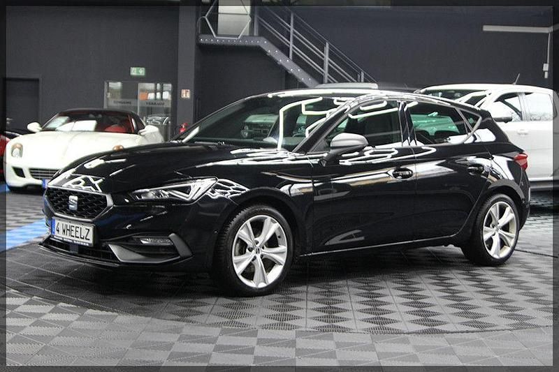 Gebraucht Seat Leon FR 150 PS (110 kW) 2022 Schwarz Limousine