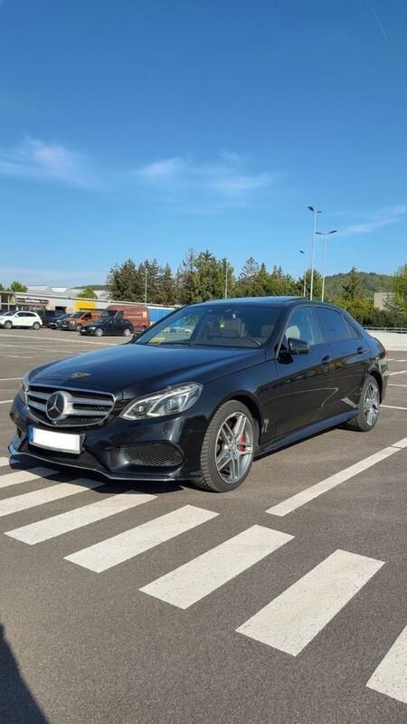 Schwarz Gebraucht 2013 Mercedes E500 Exclusive Limousine | 26.500 € (Etwas zu teuer) - Bild 1/4