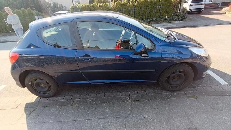 Gebraucht Peugeot 207 88 PS (64 kW) 2006 Blau Kleinwagen