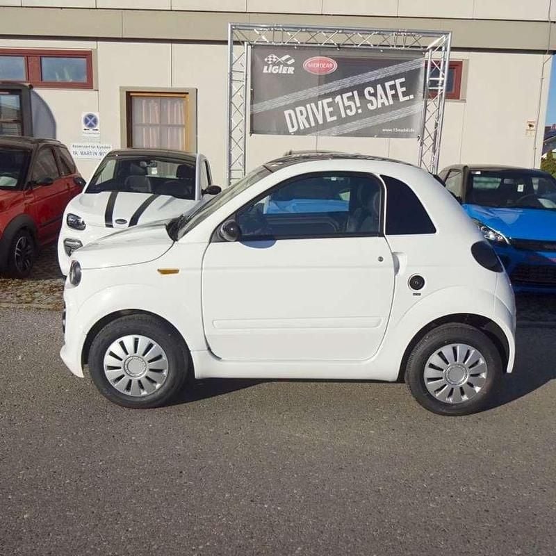 Neu Microcar Dué 2025 Schwarz intense Kleinwagen