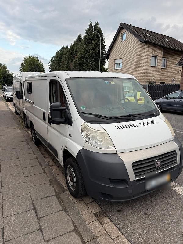 Weiß Gebraucht 2012 Fiat Ducato Van | 2.450 € (Superpreis) - Bild 1/4