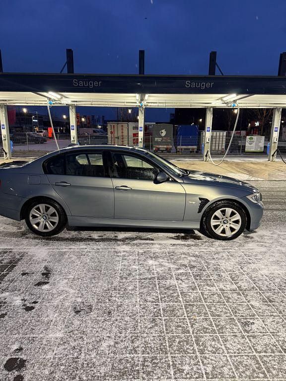 Gebraucht BMW 320 170 PS (125 kW) 2007 Limousine