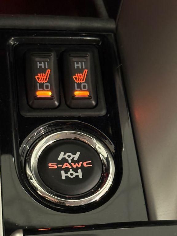 Gebraucht Mitsubishi Eclipse Cross 148 PS (108 kW) 2019 Weiß SUV