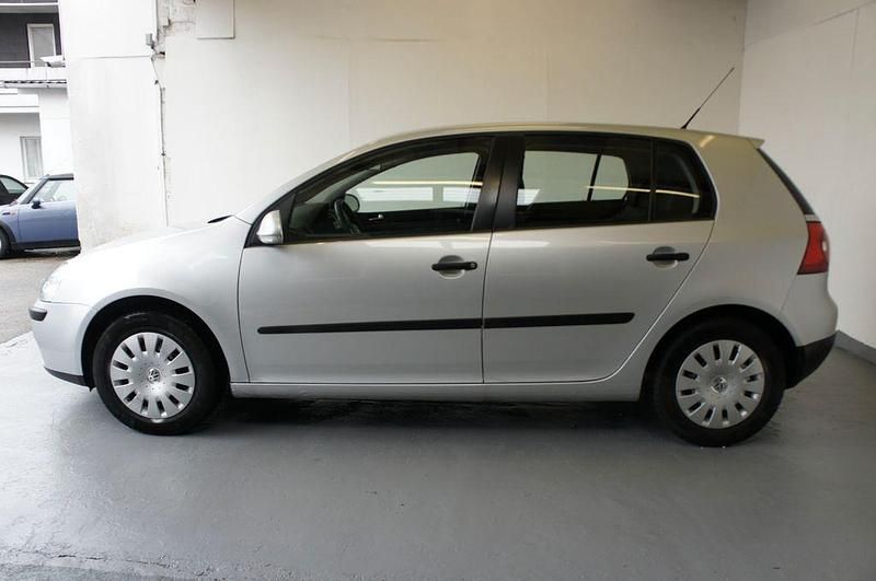 Gebraucht VW Golf V 75 PS (55 kW) 2006 Silber Limousine