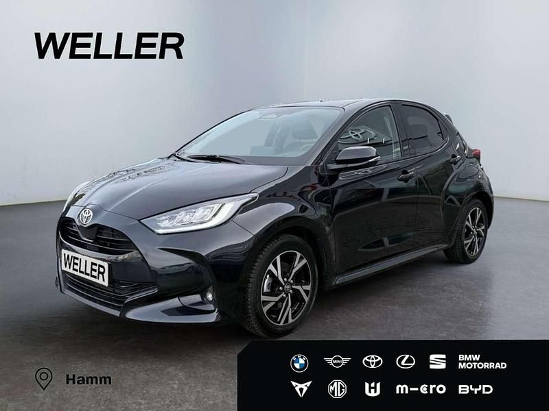 Schwarz Gebraucht 2025 Toyota Yaris Hybrid Kleinwagen | 20.490 € (Fairer Preis) - Bild 1/3