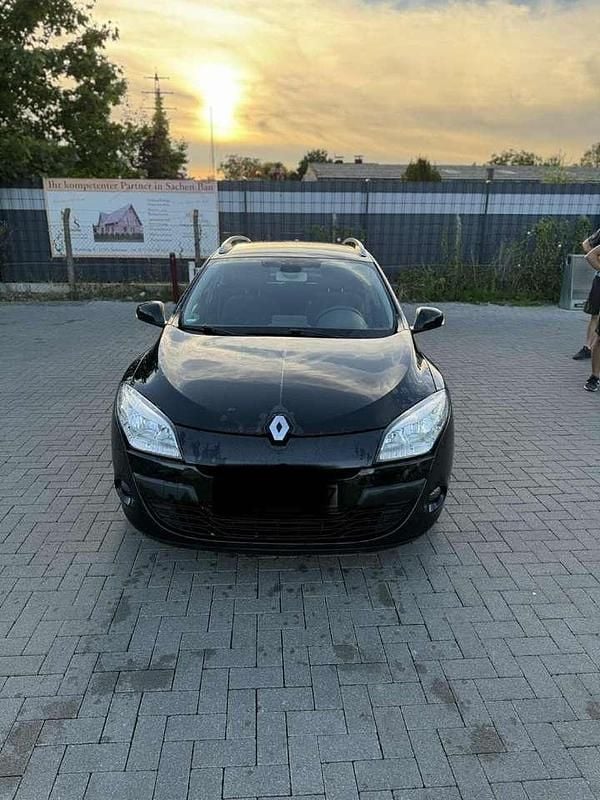 Gebraucht 2011 Renault Mégane III Limousine | 2.000 € (Guter Preis) - Bild 1/4
