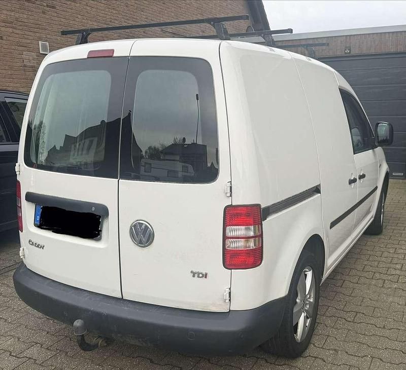 Second-hand VW Caddy 102 CP (75 kW) 2013 Monovolum