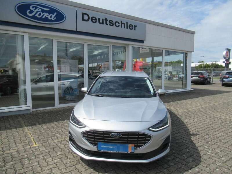 Gebraucht Ford Focus Titanium X 116 PS (85 kW) 2023 Polarsilber metallic Kombi