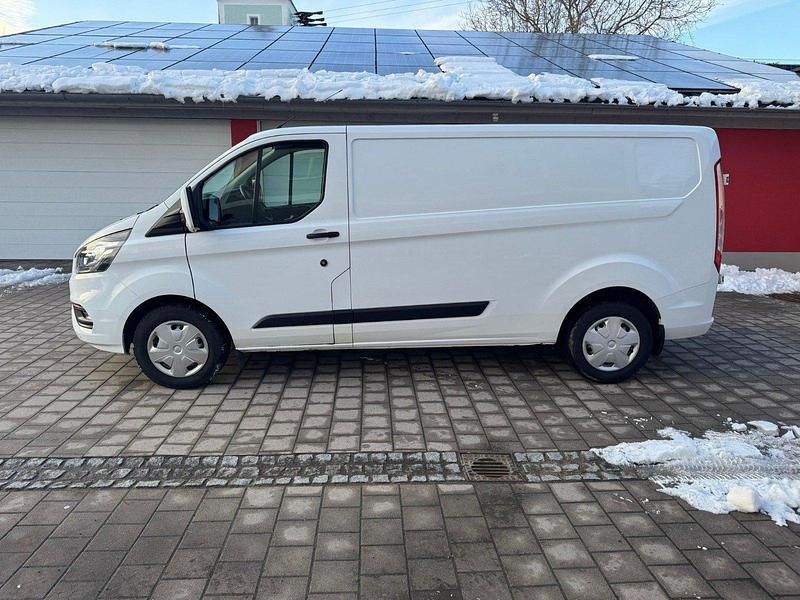 Gebraucht Ford Transit Custom 170 PS (125 kW) 2020 Weiß Van / Kleinbus