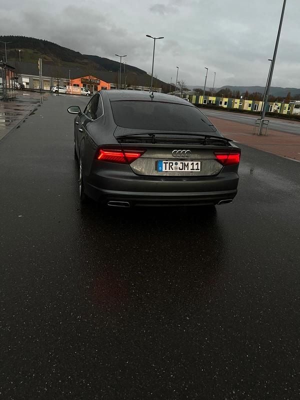 Gebraucht Audi A7 S-Line 272 PS (200 kW) 2015 Grau Kleinwagen