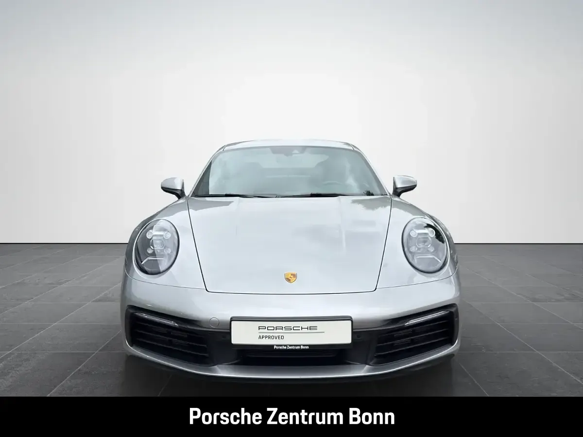 Gebraucht Porsche 911 Carrera 4 385 PS (283 kW) 2023 Silber Coupé