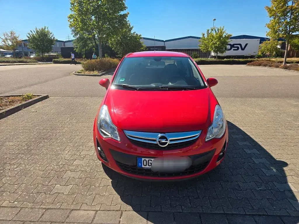 Gebraucht Opel Corsa 87 PS (63 kW) 2012 Rot Kleinwagen