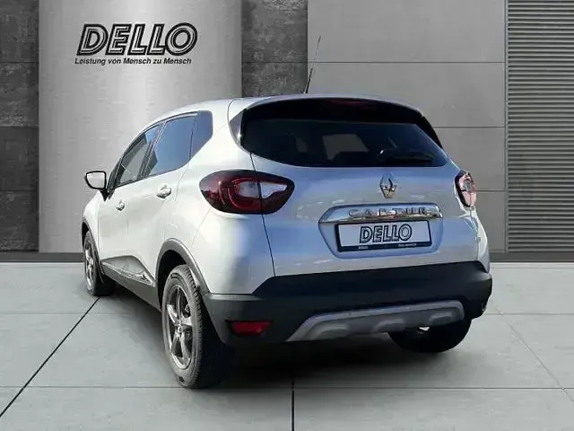 Gebraucht Renault Captur Intens 90 PS (66 kW) 2018 Grau SUV