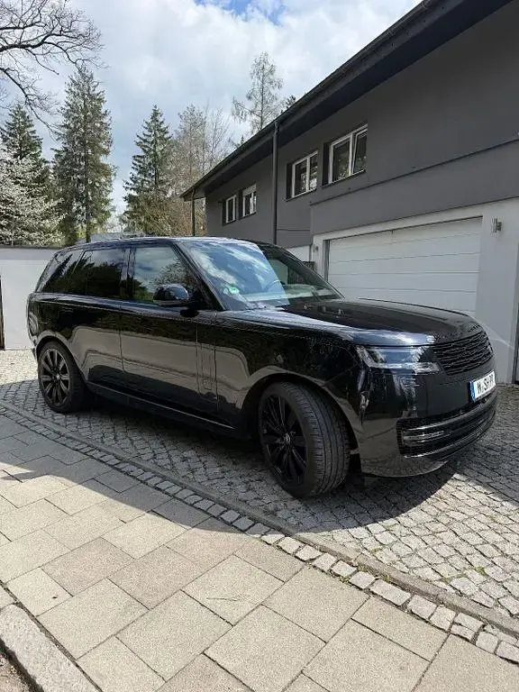 Gebraucht Land Rover Range Rover Black Edition 349 PS (256 kW) 2022 Schwarz SUV
