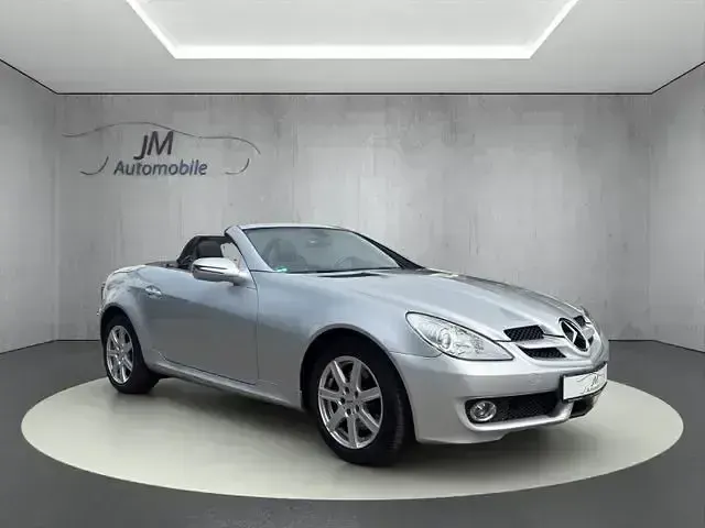 Gebraucht Mercedes SLK200 239 PS (175 kW) 2010 Cabrio
