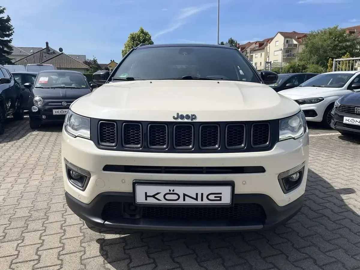 Gebraucht Jeep Compass 180 PS (132 kW) 2021 Weiß SUV