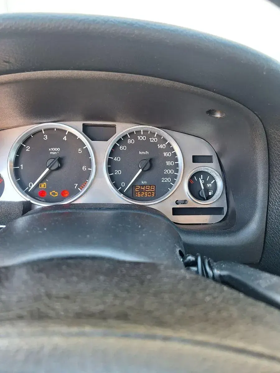 Gebraucht Opel Astra Edition 75 PS (55 kW) 2000 Grau Limousine