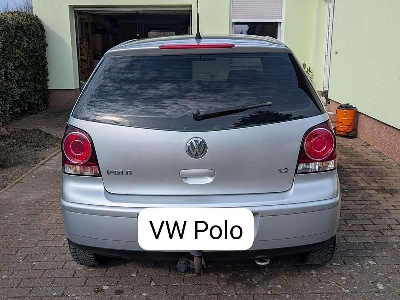 Gebraucht VW Polo 69 PS (50 kW) 2007 Silber Kleinwagen