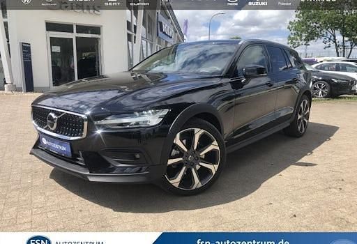 Gebraucht Volvo V60 CC Ultimate 197 PS (144 kW) 2024 Schwarz Kombi