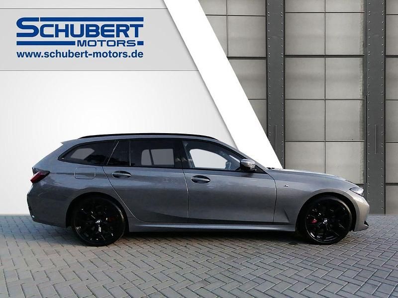 Neu BMW 320 Sport Line 190 PS (139 kW) 2025 Saphirschwarz met. Kombi