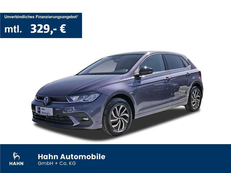 Rauchgrau metallic Neu 2025 VW Polo Life Limousine | 24.260 € (Superpreis) - Bild 1/3