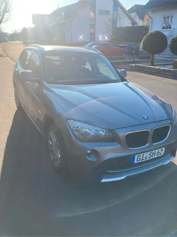 Second-hand BMW X1 143 CP (105 kW) 2011 Argintiu SUV